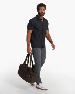 Short Sleeve Manhattan Button Down | Black -Eminem Style V1024BLK SP23 M ECOMM TOPS FULL 0458 1X1 43a3652b e271 4af9 8de5 ffa1492ac358