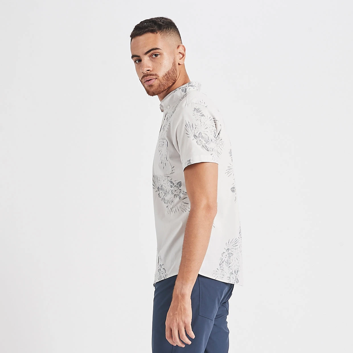 Crest Short Sleeve Button-Down | Salt Vintage Floral 3 Crest Short Sleeve Button-Down | Salt Vintage Floral - Image 3