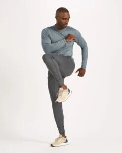 Long Sleeve Tradewind Performance Tee | Cloud Heather -Eminem Style V177HCL 3