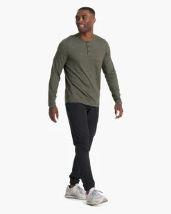 Long-Sleeve Ease Performance Henley | Oregano Heather 10 Long-Sleeve Ease Performance Henley | Oregano Heather -Eminem Style V194HOR 02944
