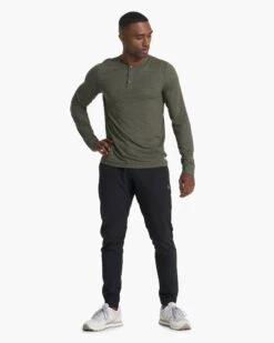Long-Sleeve Ease Performance Henley | Oregano Heather 11 Long-Sleeve Ease Performance Henley | Oregano Heather -Eminem Style V194HOR 02974