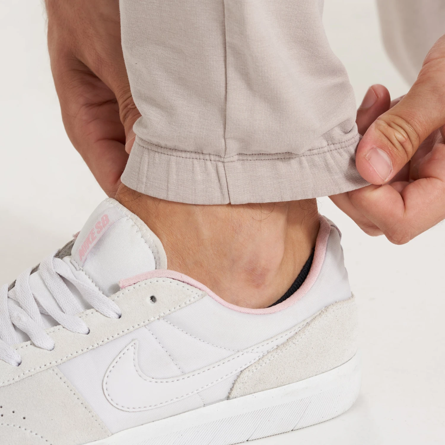 Malibu Sweatpant | Vintage Oyster 7 Malibu Sweatpant | Vintage Oyster - Image 7