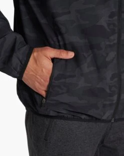 Outdoor Trainer Shell | Black Camo -Eminem Style V512BCM FA17 M ECOMM FULL 2689